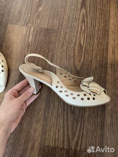 Босоножки женские 38 размер