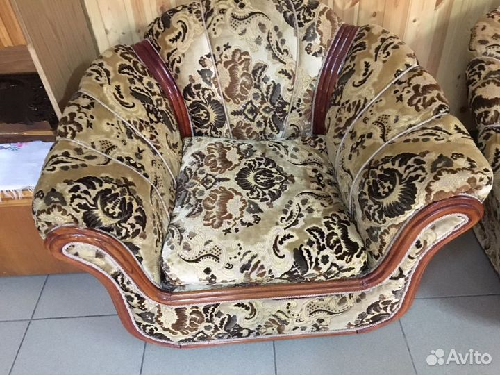 Диван и 2 кресла бу