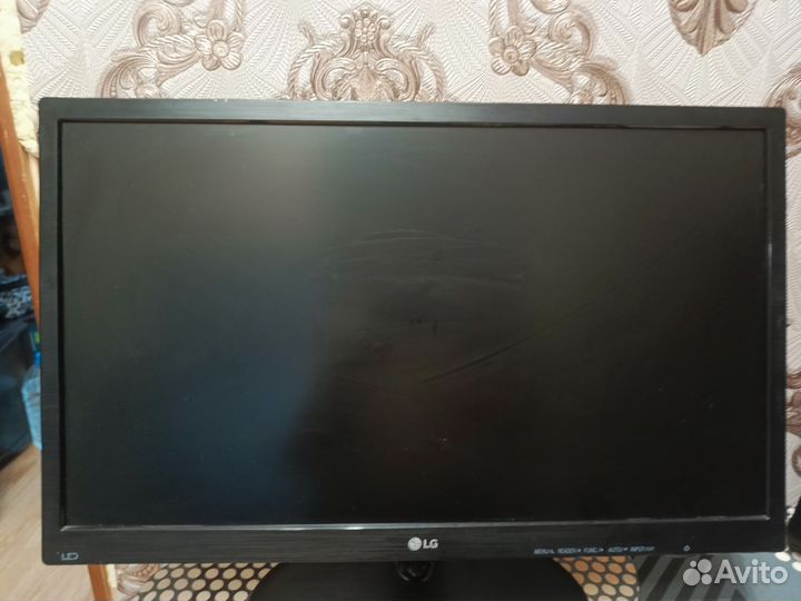Монитор LG