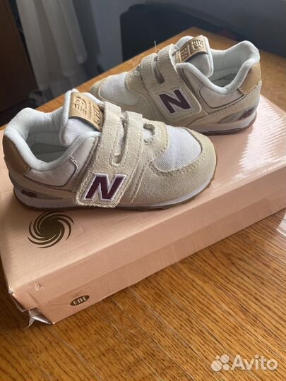 Кроссовки new balance