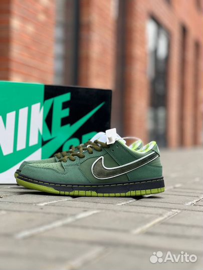 Кроссовки nike sb dunk low green lobster