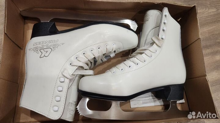 Коньки фигурные 37 размер