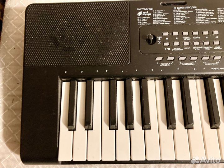 Denn DEK-494 синтезатор неисправный