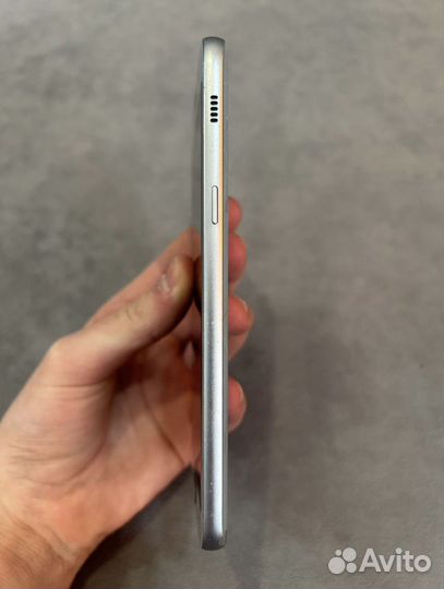 Samsung Galaxy A5 (2017) SM-A520F/DS, 3/32 ГБ