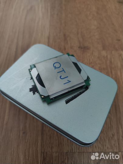 Intel core i9 9900k (qtj1) - мутант