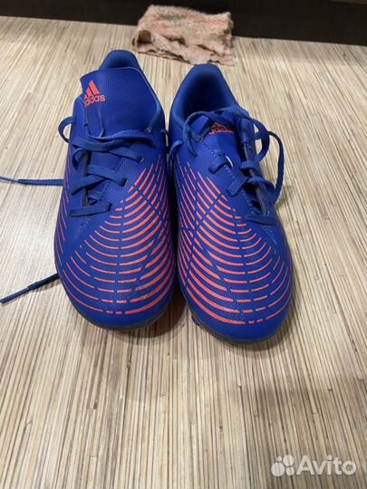 Бутсы adidas predator 38 размер поиграл пару раз
