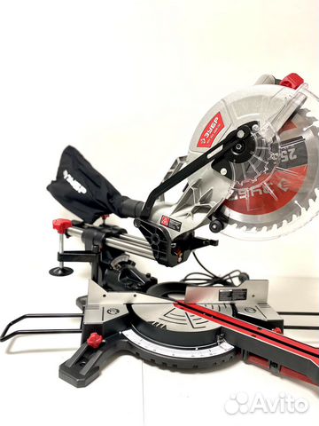 Торцовочная пила в аренду. Торцовка