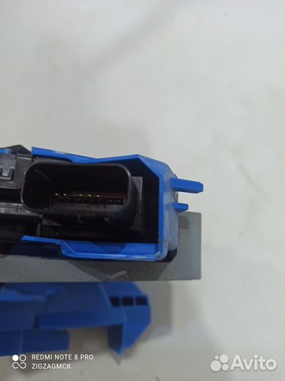 Замок двери передний левый (Hyundai Tucson IV)