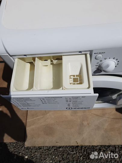 Стиральная машина Indesit
