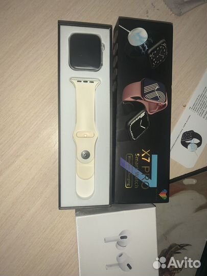 Apple watch7+airpods pro black