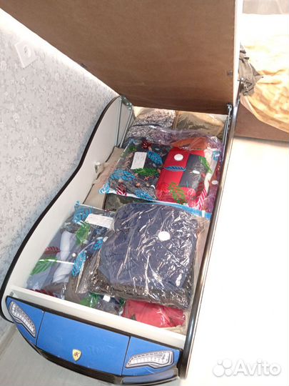 Кровать машинка