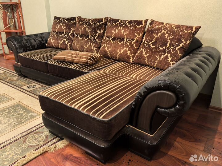 Угловой диван