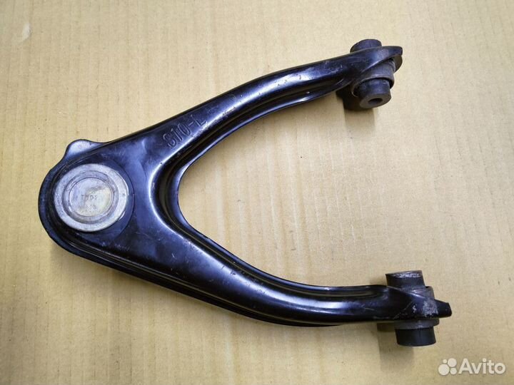 Рычаг передний левый верхний honda CR-V 96-01