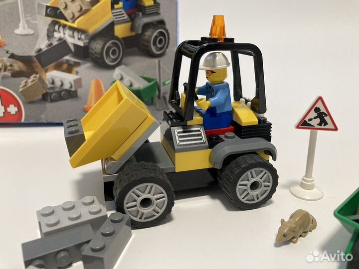 Конструктор Lego City 60284 Дорожная машина
