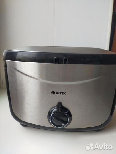 Фритюрница Vitek VT - 1536