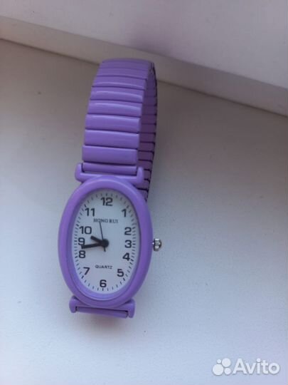 Часы-браслет наручные