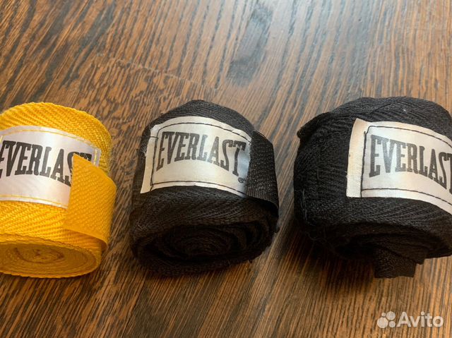 Боксерские бинты everlast 3шт (не парные) купить в Москве | Хобби и ...