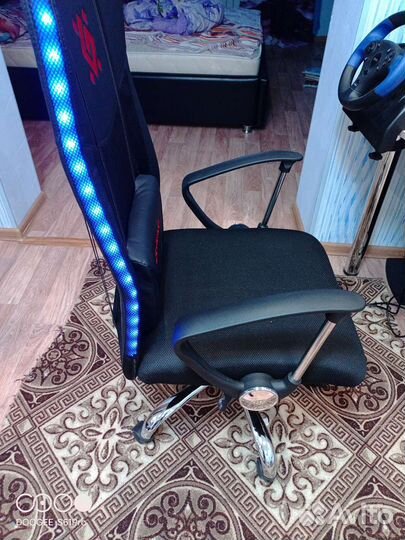 Геймерское кресло