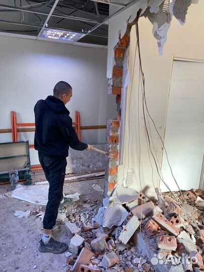 Демонтаж квартиры, Стяжки, Штукатурки, Домов