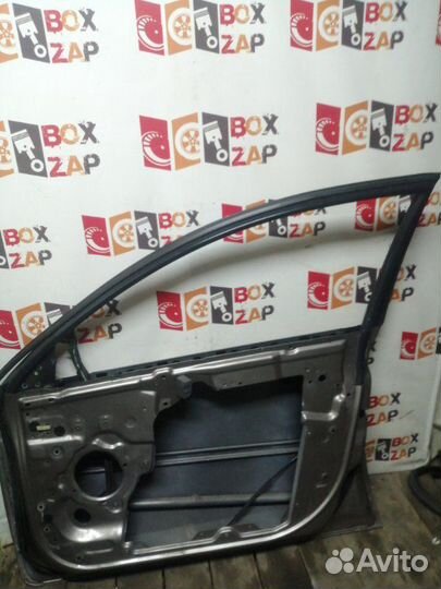 Дверь боковая передняя правая Nissan Primera 1.8