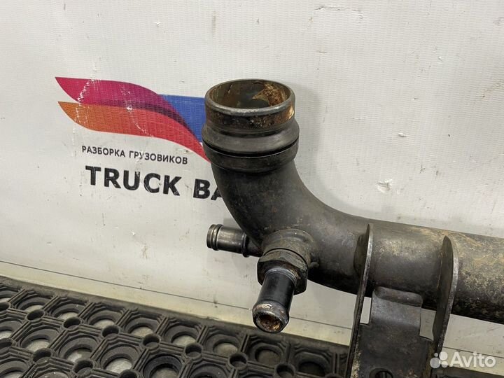 2209261 Патрубок системы охлаждения