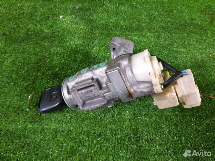 Замок зажигания Toyota Alphard ANH10 2AZ-FE