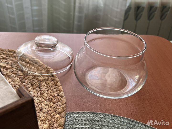 Сахарница стекло