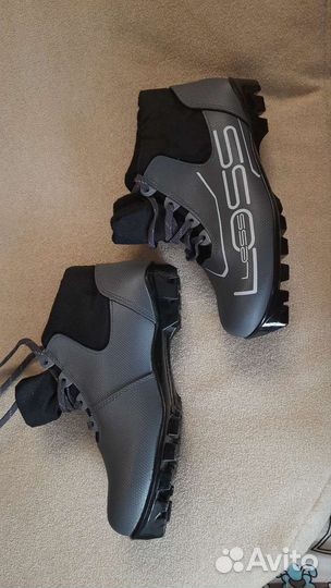 Лыжные ботинки Loss