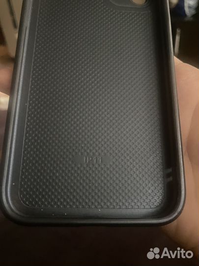 Чехол айфон 11 небольшой брак