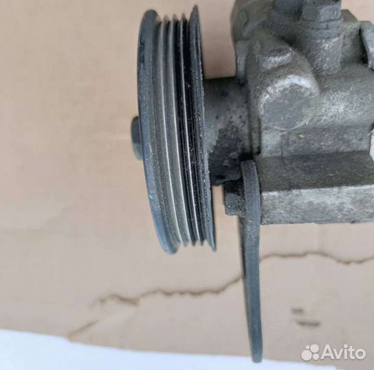 Насос гидроусилителя Shevrolet Aveo T250