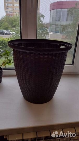 Кашпо (горшок) для цветов напольное