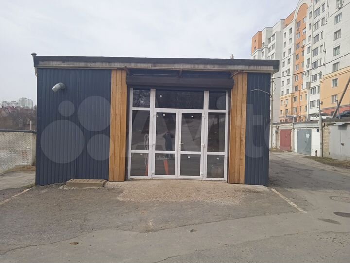 Здание, 99 м²