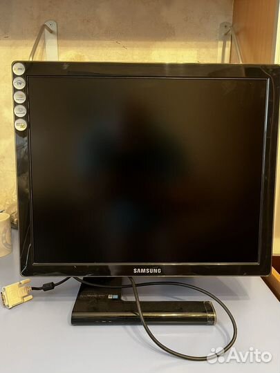 Монитор для компьютера Samsung