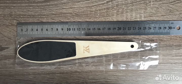 Новая педикюрная щётка