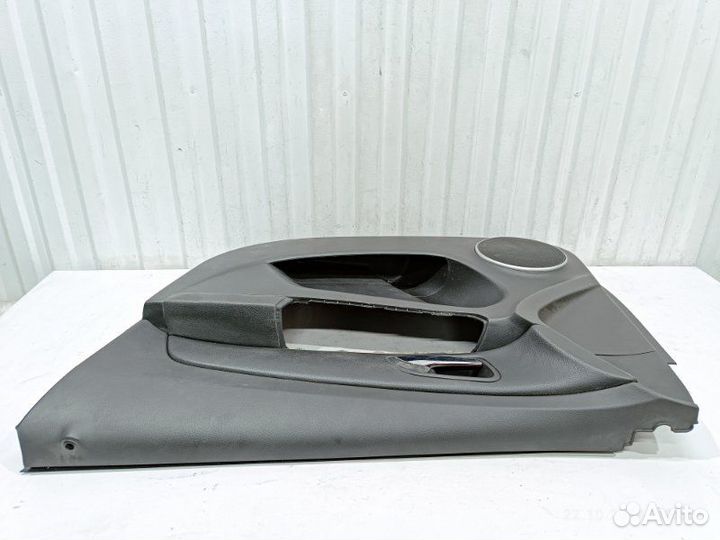 Обшивка двери передняя правая Chevrolet Cruze J300