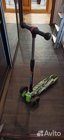 Самокат детский трехколесный бу