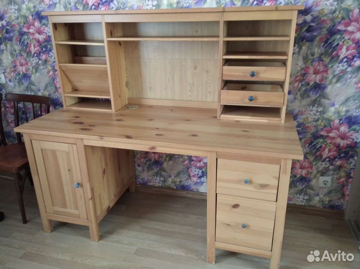 Компьютерный стол IKEA