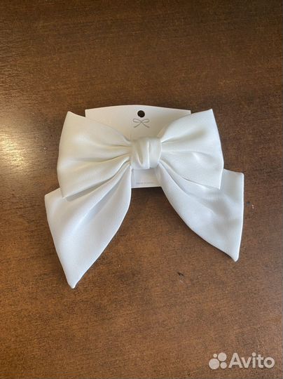 Бант на заколке