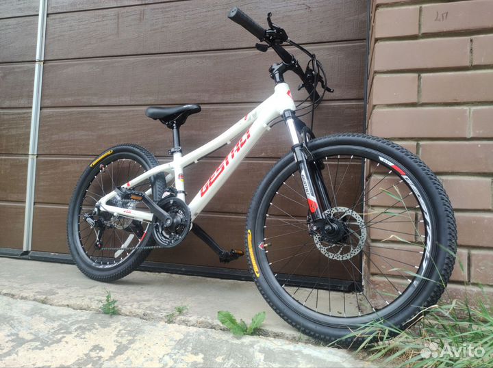 Велосипед 24 новый