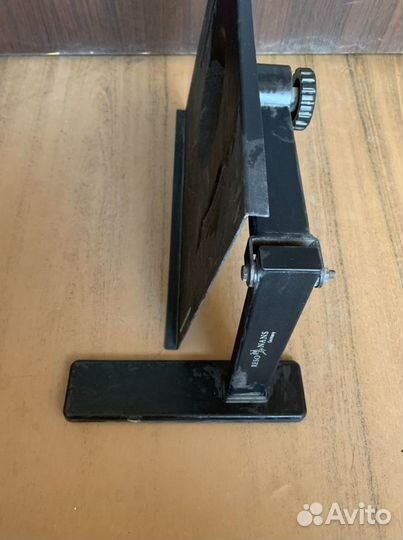 Кронштейн ResoNans Germany