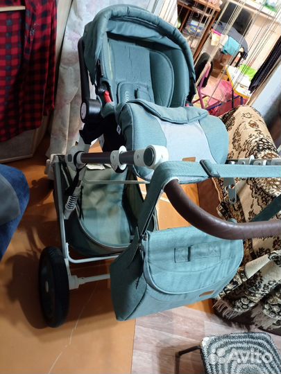 Коляска 3 в 1 с автолюлькой