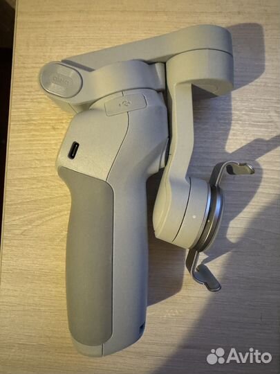 Стабилизатор для телефона dji om 4 se