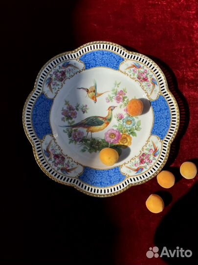 Старинная тарелка 