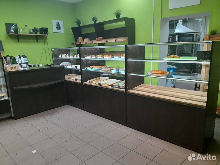 Нейтральные витрины кондитерские