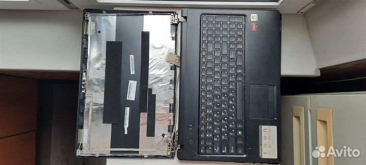 Ноутбук Lenovo g575 неисправен на детали в разборе