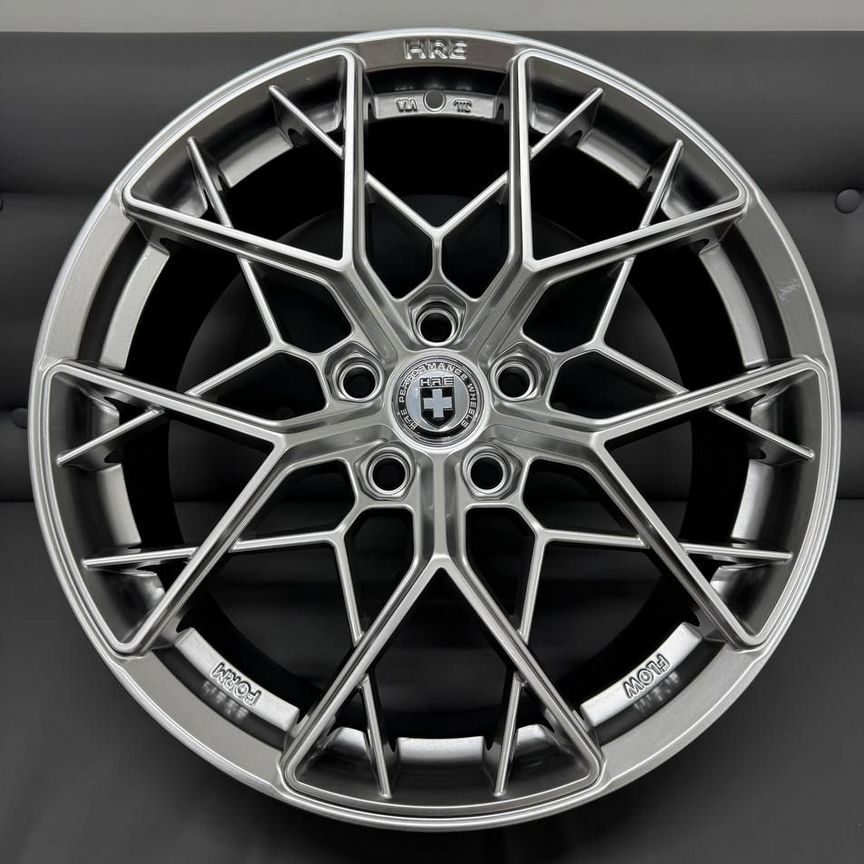 Литые диски Blitz 8×R18 5×114.3