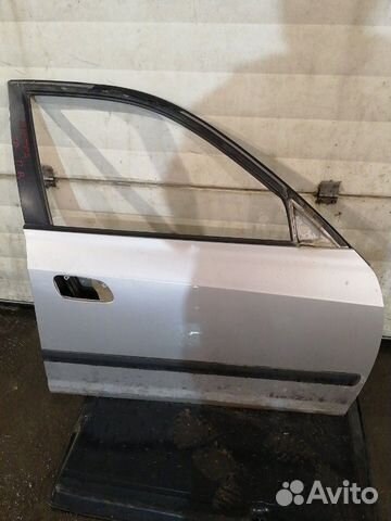 Дверь передняя правая Hyundai Elantra XD G4ED 1