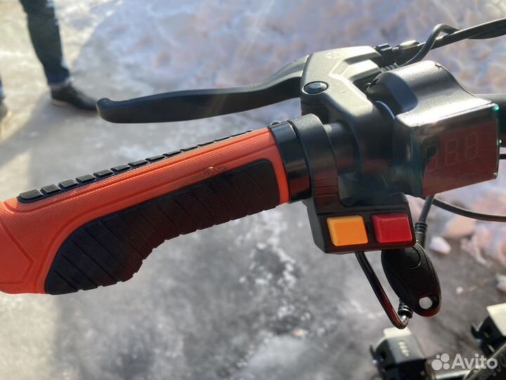 Полноприводный Электросамокат kugoo g booster