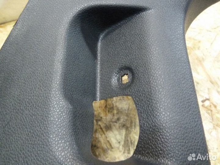 Накладка порога передняя левая VW Jetta 2006-2011