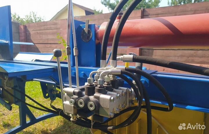 Дровокол гидравлический с подъемником